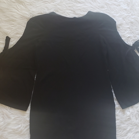 Club Monaco black sweater dress with arm details. - Picture 9 of 9